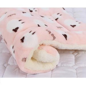 Soft Flannel Pet Mat dog Bed Winter Thicken Warm Cat Dog Blanket puppy Sleeping Cover Towel cushion for small Medium large dogs