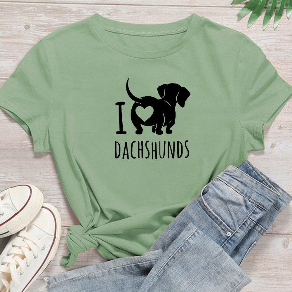 I Love Dachshunds Woman T-shirt