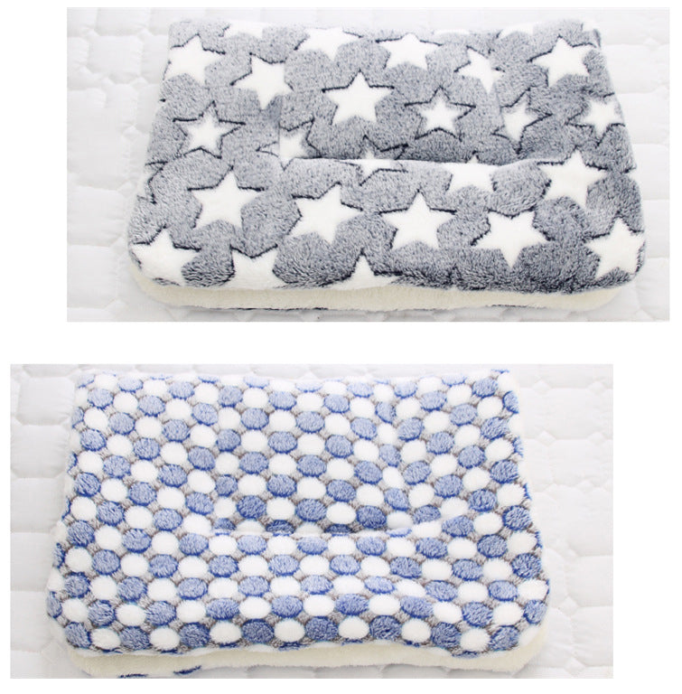 Soft Flannel Pet Mat dog Bed Winter Thicken Warm Cat Dog Blanket puppy Sleeping Cover Towel cushion for small Medium large dogs